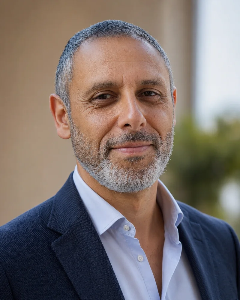 Portrait of Mani Sandher